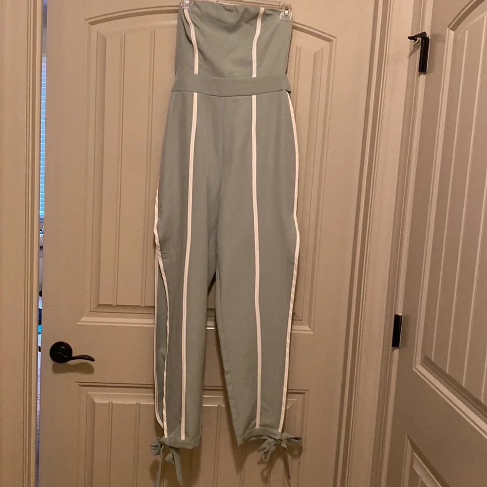 Strapless jumpsuit - Picture 1 of 4